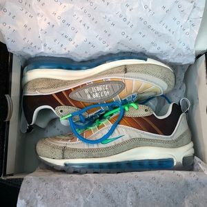 AIR MAX 98 ‘ON AIR: NYC LA MEZCLA’